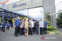 DPR RI Dorong Industri Besar Masif Libatkan UMKM, Petani, dan Peternak Lokal