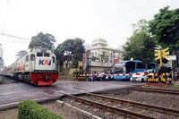 Perbaikan Jalur Rel Gunung Sahari: KAI Daop 1 Jakarta Lakukan Perawatan Rutin