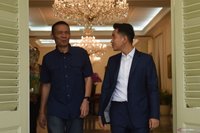 Rismon Sianipar Undang Roy Suryo Cs Buktikan Terbuka Keaslian Ijazah Jokowi