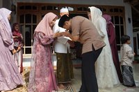 Wagub Emil Dardak Hadiri Tradisi Lebaran Ketupat Durenan Trenggalek, Jaga Warisan Budaya Ratusan Tahun