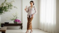 11 Model Kebaya Modern untuk Hari Kartini 2026, Tampilkan Pesona Menawan