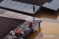 BMKG Peringatkan Potensi Cuaca Ekstrem, Banjir Landa Sarolangun Jambi