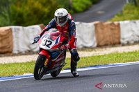 Kiandra Ramadhipa Ukir Sejarah, Raih Kemenangan Dramatis di MotoGP Rookies Jerez