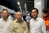 Menhub Kawal Evakuasi Korban Tabrakan Kereta Bekasi Timur, Prioritaskan Keselamatan Penumpang