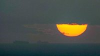 Selat Hormuz Memanas, Iran Ancam Lancarkan Serangan Balasan ke AS