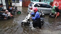 Update Banjir Jakarta: 18 RT Masih Terendam, Air Capai Hampir 1 Meter