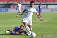 Dedi Kusnandar Siap Berjuang Penuh untuk Persib Bandung, Targetkan Hattrick Juara