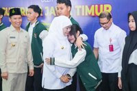 Khofifah: Lulusan SMK Jawa Timur Siap Tembus Industri Global Melalui Program Magang