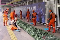 Pembersihan Massal Kolong Flyover Pasar Rebo: Siap Sambut Fasilitas Olahraga Baru