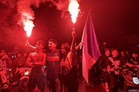 Kemenangan Persib Bandung: Bobotoh Padati Flyover Pasupati Rayakan Hattrick Juara Liga