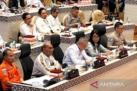 Wamen PU Dorong Percepatan Pembebasan Lahan untuk Atasi Perlintasan Sebidang KA