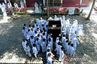 Simulasi Manasik Haji: Cara Efektif Tanamkan Nilai Agama Sejak Dini di SDN 3 Parakan Kauman