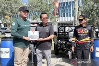 Aksi Bersih-bersih Kalsel: DLH Kalsel Kumpulkan Dua Ton Sampah Peringati Hari Lingkungan Hidup