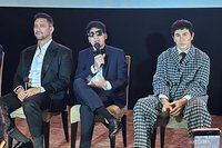 Desta, Vino, dan Tora Berbagi Kisah di Balik Film Warkop DKI: Viralin Dong!