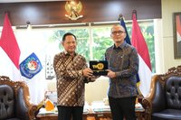 Mendagri Imbau Daerah Gelar Nobar Piala Dunia 2026 untuk Dongkrak Ekonomi Lokal