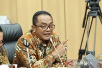 DPR Dorong Kepastian Hukum Pertambangan Rakyat melalui Percepatan Perizinan