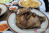 Ayam Goreng Kleco Jakarta: Kelezatan Legendaris Solo Kini Hadir di Ibu Kota