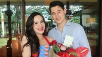 7 Potret Dapur Rumah Nino Fernandez dan Steffi Zamora di Bali, Minimalis dengan Desain Memanjang