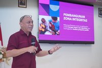 Unhas Tegaskan Hoaks Sanksi Mahasiswa Pengkritik MBG Tidak Benar