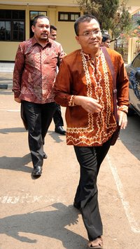 Denny Indrayana Minta Laporan Dugaan Hakim MK Langgar Etik Diputus Sebelum Batas Perbaikan Berkas Capres-Cawapres