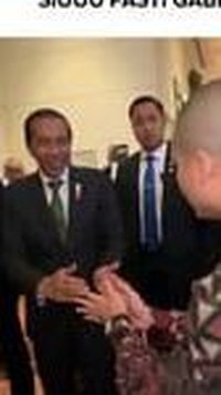 VIDEO: Momen Jokowi Diajak Selebrasi 