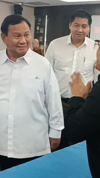 Senyum Lebar Maruarar Sirait Dampingi Prabowo Setelah 3 Hari Keluar dari PDIP