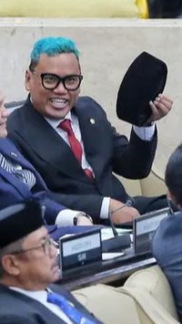 Deretan Artis Indonesia Dilantik Jadi Anggota DPR RI Periode 2024-2029, Ada Ahmad Dhani Hingga Uya Kuya