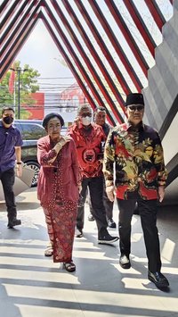 Elite PDIP Sambangi Kediaman Megawati, Bawa Pesan dari Utusan Prabowo