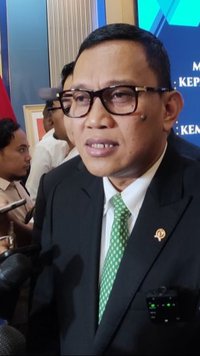 Gebrakan Menteri PPMI Lindungi Pekerja Migran: Tindak Tegas Penyalur Tenaga Kerja Nakal!