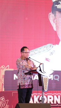 VIDEO: Jenderal Tito Singgung Janji Paslon Pilkada "Mantap, Kau Langsung Didemo Rakyat"