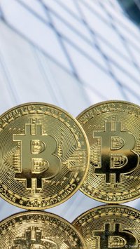 Nilai Kapitalisasi Pasar Tembus USD 1,77 Triliun Lampaui Perak, BItcoin Jadi Aset Terbesar ke-8 Dunia