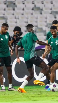 FOTO: Mengintip Timnas Arab Saudi Matangkan Persiapan Jelang Duel Lawan Timnas Indonesia di GBK