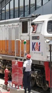 KAI Amankan Barang Penumpang Tertinggal di Kereta Senilai Rp11,4 Miliar, Ada Perhiasan hingga Uang Tunai