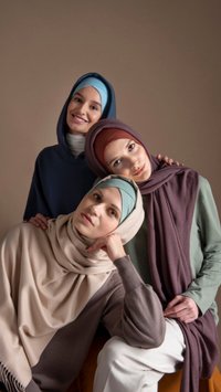 Rahasia Rambut Sehat dan Berkilau Meski Pakai Hijab, Lakukan Hal Sederhana Ini!