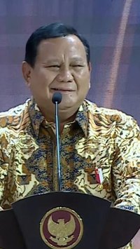 VIDEO: Menengok Gaya Panglima TNI Agus Bikin Pangling Sampai Digoda Prabowo Mirip Bankir