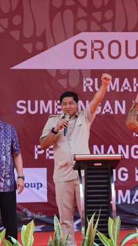 VIDEO: DPR Semprot Menteri Maruarar, Protes Keras Aksi Viral Gebrak Meja di Rapat Kementerian