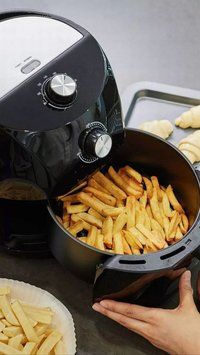 Bingung Pilih Microwave atau Airfryer? Ini Cara Memilih Alat Masak yang Cocok untuk Pemula