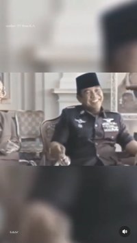 Rekaman Video Presiden Soekarno Diwawancara Wartawan Asing, Blak-blakan Akui Bisa 7 Bahasa