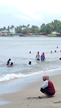 Prakiraan Cuaca saat Malam Tahun Baru, Waspada Gelombang Tinggi di Pelabuhan Ratu dan Pangandaran