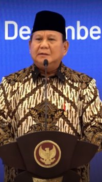 Prabowo: Selamat Tahun Baru, Pemerintah Masih Kerja Sampai 00.00 WIB