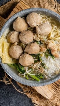 Bukan Asli Indonesia, Ini Sejarah Bakso yang jadi Makanan Favorit saat Musim Hujan