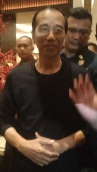 Presiden Jokowi Datangi Hotel Tempat Berkumpul Kubu Prabowo-Gibran Seusai Kampanye Akbar