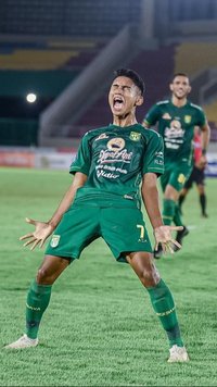 FOTO: Aksi Playmaker Timnas U23, Marselino Ferdinan Obrak Abrik Pertahanan Lawan di AFC U23