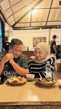 Syahdu Banget Brigjen Anak Eks Kapolri Bersama Istri Tercinta, Tulis Kata-kata Manis Nan Romantis