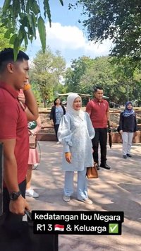Momen Iriana Jokowi Ngajak Cucu Jalan-Jalan ke Solo Safari, Penampilannya jadi Sorotan