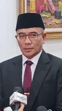 Besok, DKPP Periksa Ketua KPU Hasyim Asy