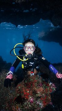 10 Potret Natasha Wilona saat Diving di Raja Ampat, 