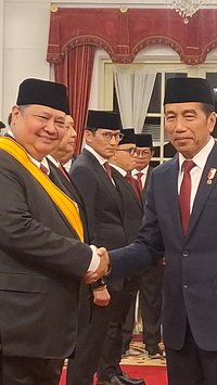 Jokowi Diisukan Jadi Ketua Umum Golkar, Ini Respons AGK