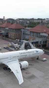 Lanjutkan Perjalanan ke Papau Nugini, Paus Fransiskus Naik Pesawat Garuda Indonesia