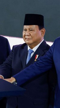 VIDEO: Momen Prabowo, Jokowi dan SBY Satu Mobil Hadir Peluncuran Danantara, Tanpa Ada Megawati PDIP